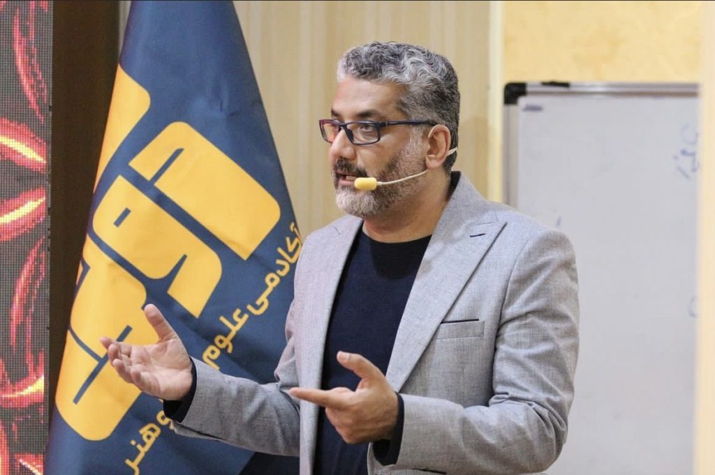 ساخت پادکست با شاهین بهرام نژاد